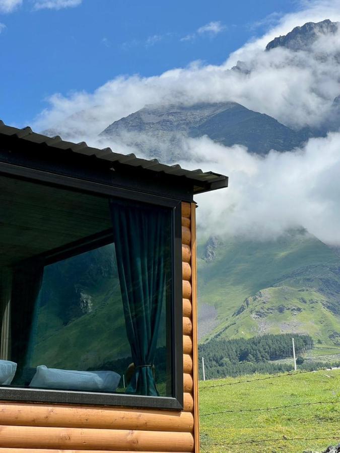 Kazbegi Inn Cottages מראה חיצוני תמונה